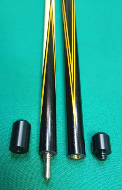 Кий «Каюков Мастер» Чёрный граб/ желтый граб, гравировка 