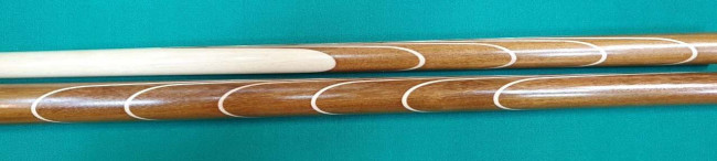 Кий «Каюков» Напряжённые запилы: Ипе, гравировка 