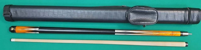 Кий «Sagittarius-1» (Стрелец-1) Русская пирамида 2 части+ ТУБУС PLAYER ОВАЛЬНЫЙ 1X1 ЧЕРНЫЙ - фото