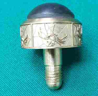 Латунная пятка кия с гравировкой "Паук"