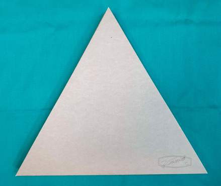 Треугольник для пирамиды «Каюков» резной  в подарочной коробке (чёрный граб, 70 мм)- фото2