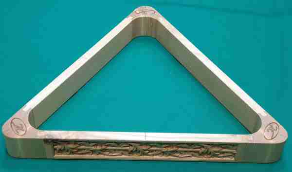 Треугольник для пула «Каюков» резной (ясень, 57,2 мм)- фото
